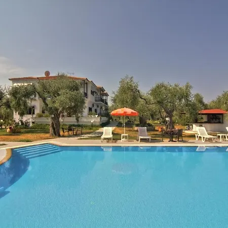 Nefeli Hotell